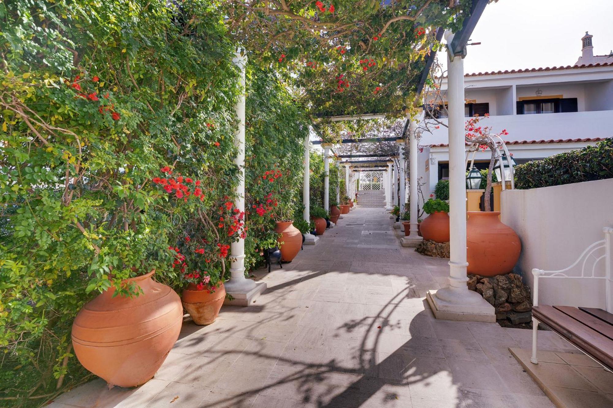Muthu Balaia Sol Aparthotel Αλμπουφέιρα Εξωτερικό φωτογραφία